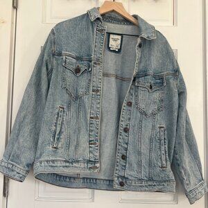Abercrombie & Fitch Denim Trucker Jacket
